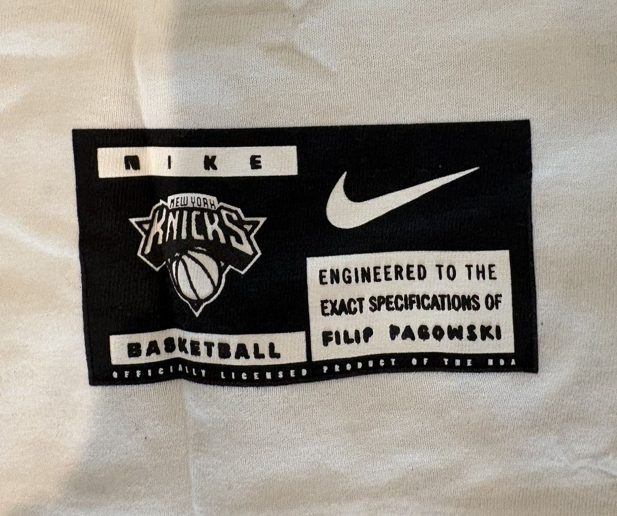 Nike Nike X Filip Pagowski Rare NY Knicks Tee Size US M / EU 48-50 / 2 - 4 Thumbnail