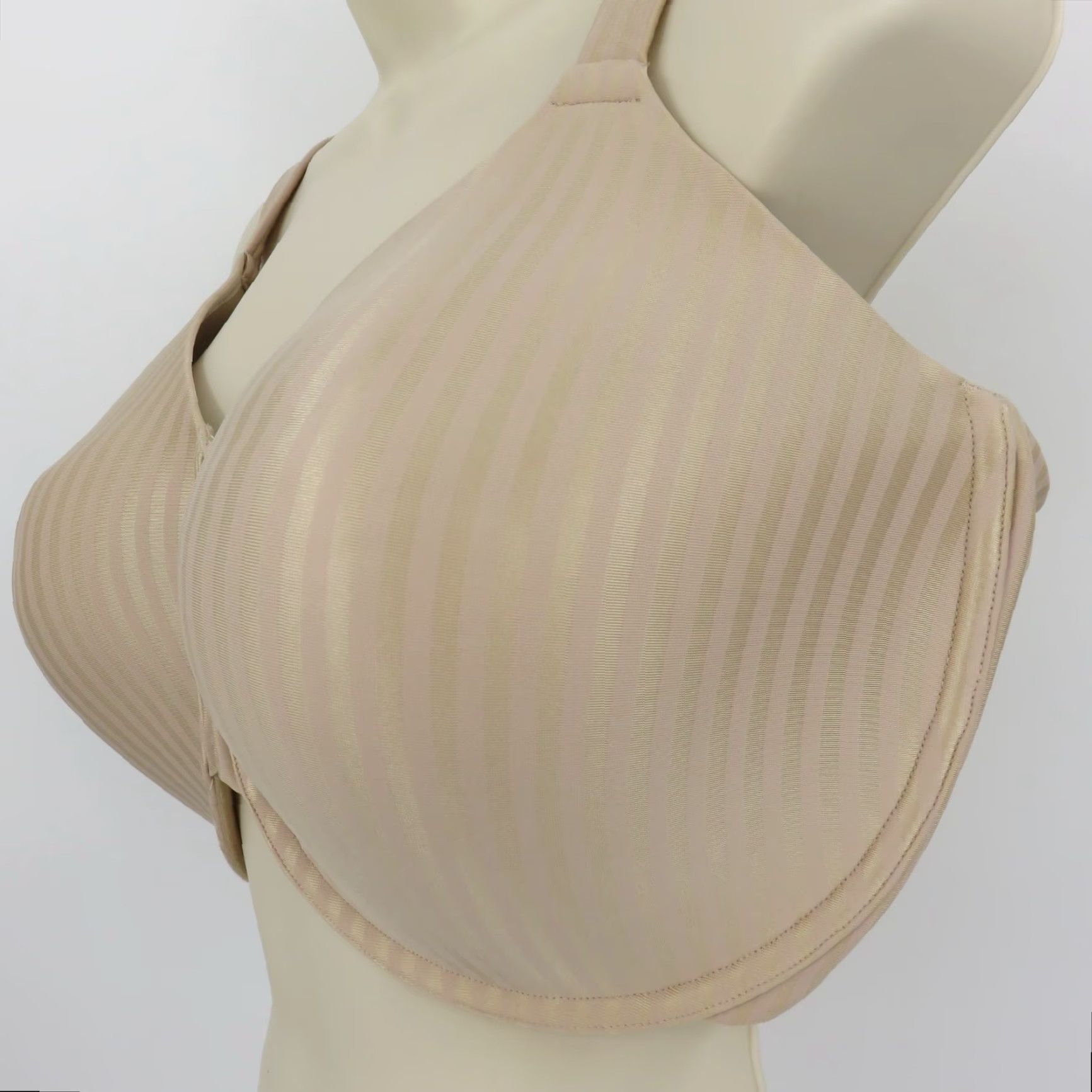Vintage Playtex Bra 42DDD 4747 Smoothing Underwire Beige Striped Lined T-Shirt Bra Womens Plus 42D DDD; Underwire, Lined, Stretch Nylon Blend, Secrets Size ONE SIZE - 5 Thumbnail