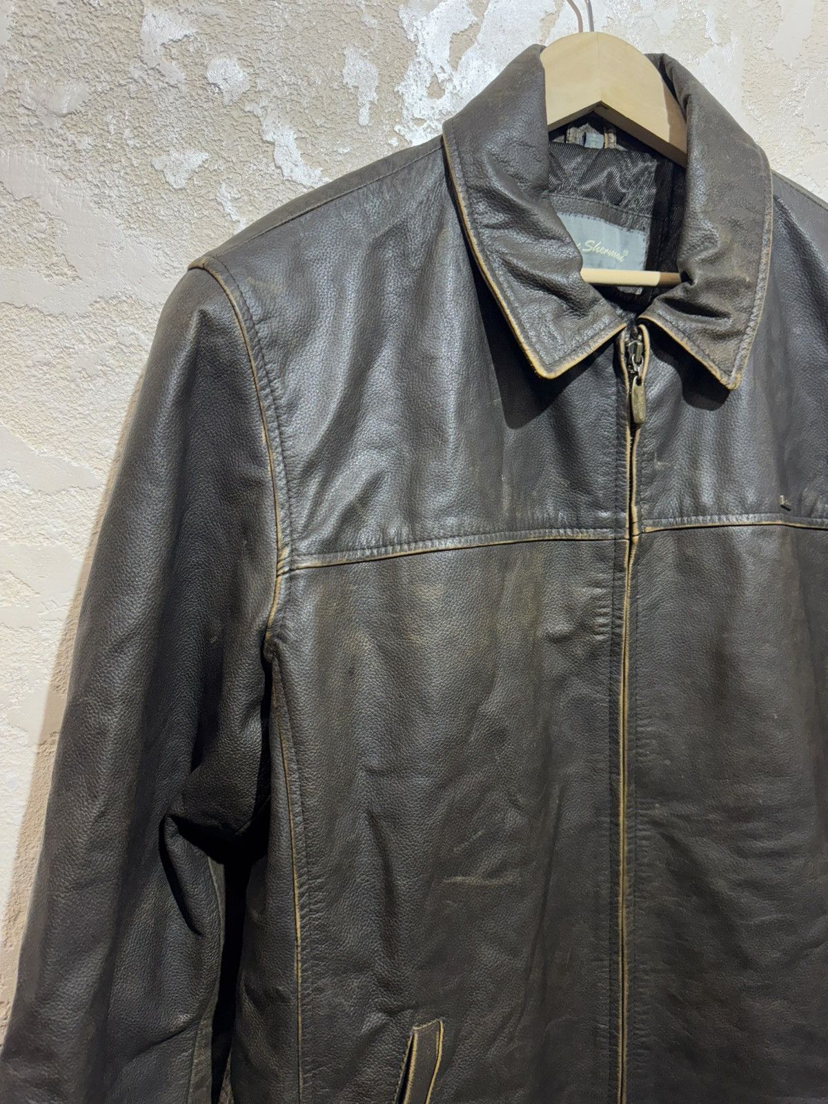 Ben Sherman Ben Sherman Vintage Heavy Faded Leather Jacket Size XL Size US XL / EU 56 / 4 - 3 Thumbnail