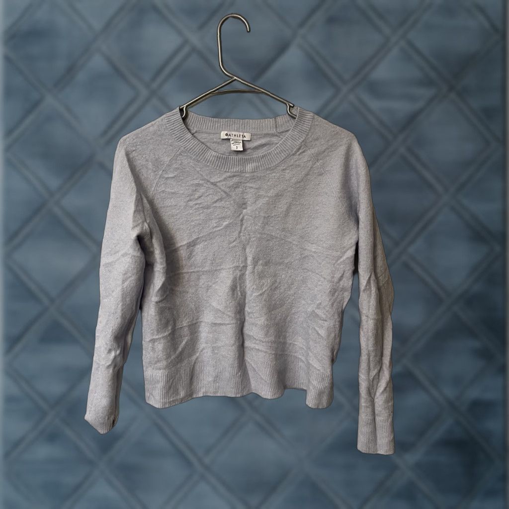 Athleta Athleta Sweater Womens Size S Light Blue Merino Wool Crew Neck Pullover Long Sleeve Regular Fit Casual Knit Logo Size S / US 4 / IT 40 - 1 Thumbnail