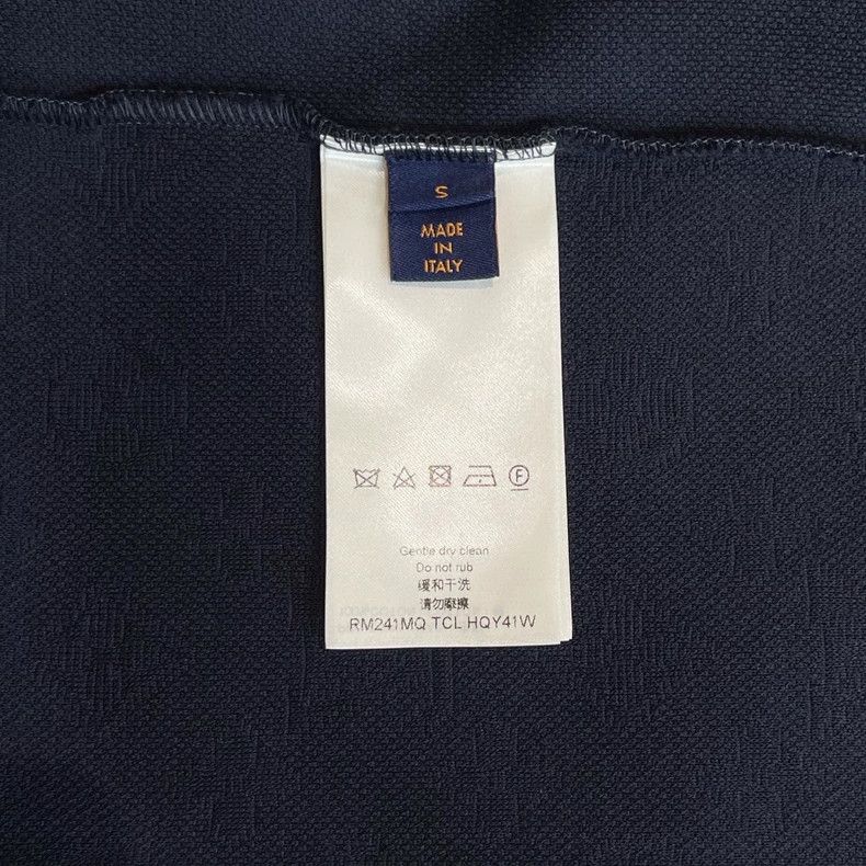 Louis Vuitton Louis Vuitton Navy blue pocket short sleeves Size US S / EU 44-46 / 1 - 6 Thumbnail