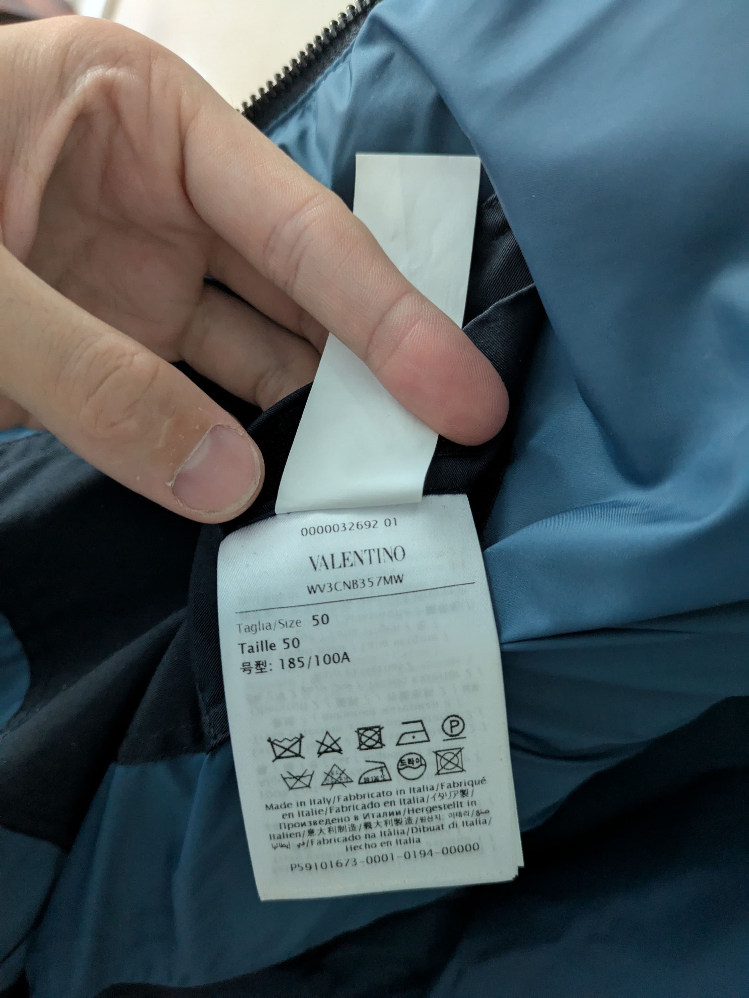 Valentino Valentino Garavani Daunenjacke Neu mit Etikett Size US L / EU 52-54 / 3 - 12 Thumbnail