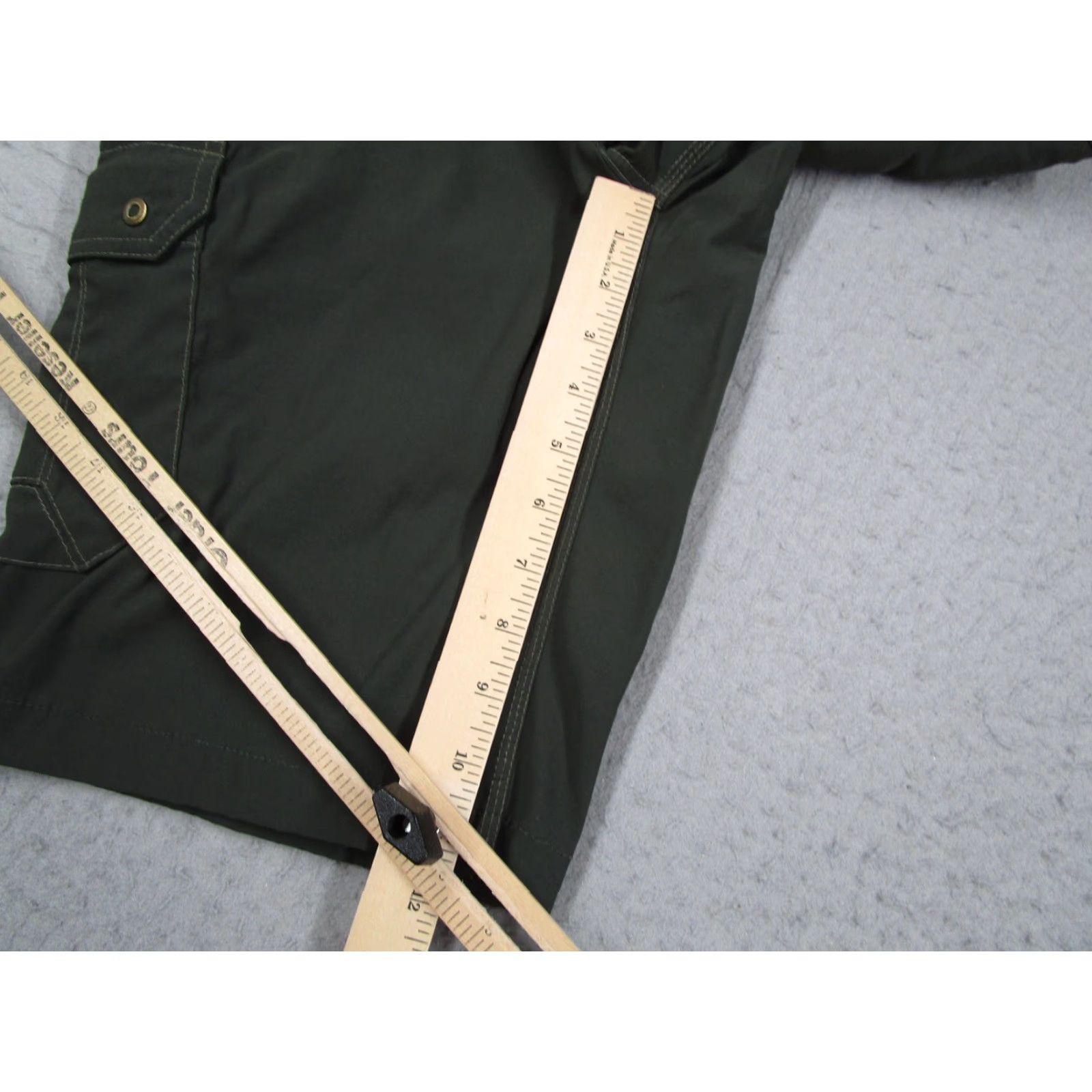 Vintage KÜHL Shorts Mens 32 Green Nylon Stretch Cargo Hiking Quick Dry Outdoor Utility Size US 32 / EU 48 - 5 Thumbnail