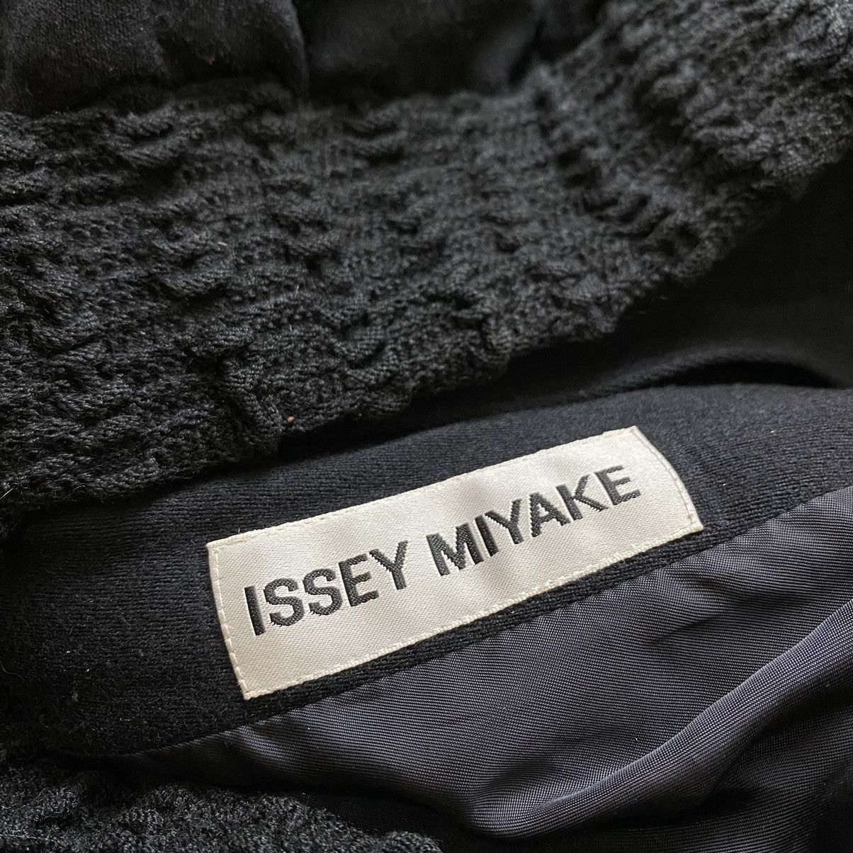 Issey Miyake × Japanese Brand Archive Issey Miyake bomber jacket Size US L / EU 52-54 / 3 - 14 Thumbnail