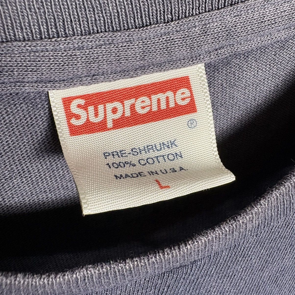 Supreme Supreme Box Logo 9/11 2001s Distressed T-Shirt / Navy USA Size US L / EU 52-54 / 3 - 5 Thumbnail