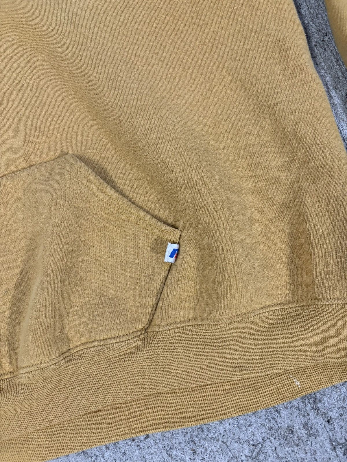 Russell Athletic × Vintage Mustard Blank Russell athletic crewneck sweatshirt Size US L / EU 52-54 / 3 - 4 Thumbnail