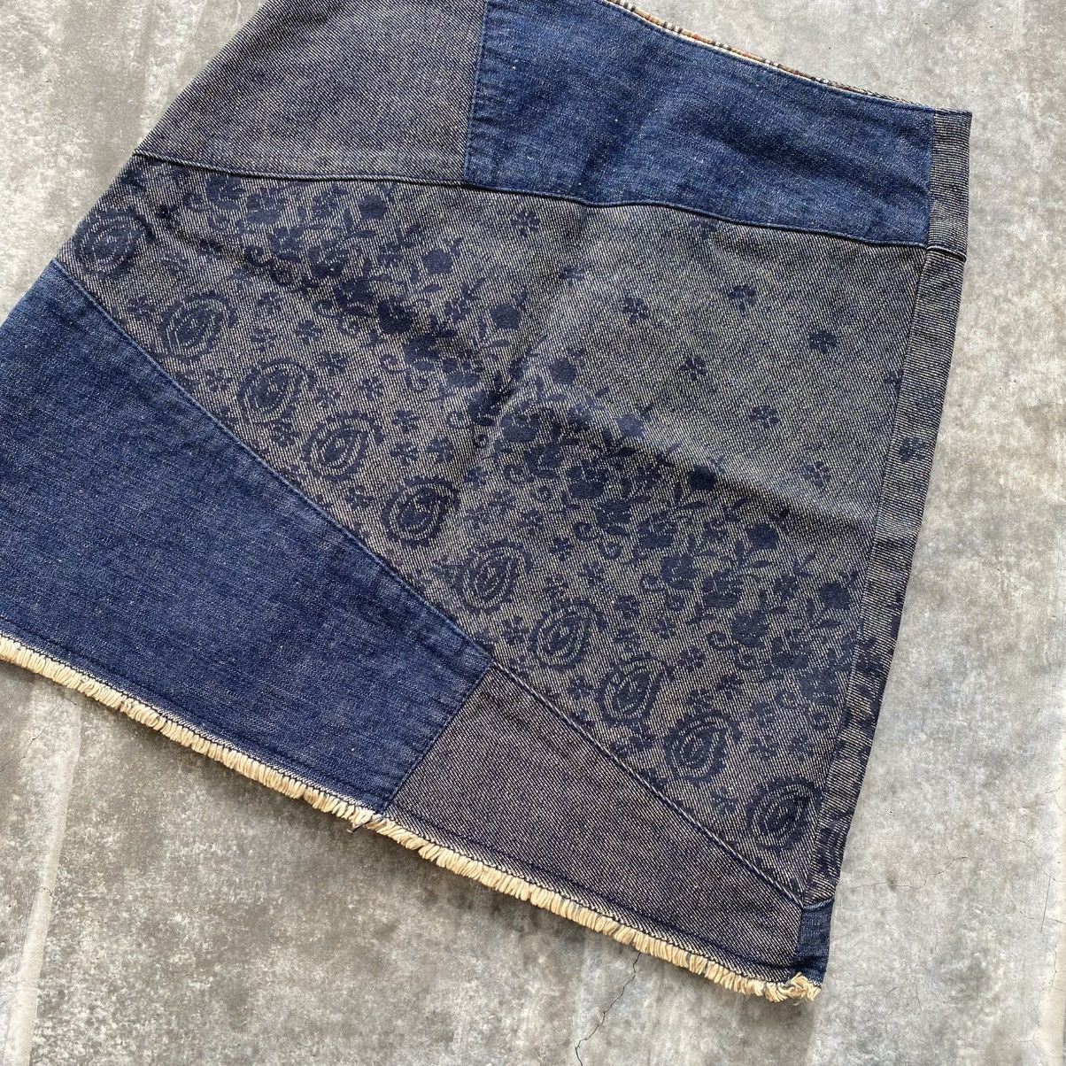 Burberry × Burberry Prorsum × Vintage Vintage Y2K Burberry Skirt Size 24" / US 00 / IT 34 - 2 Thumbnail