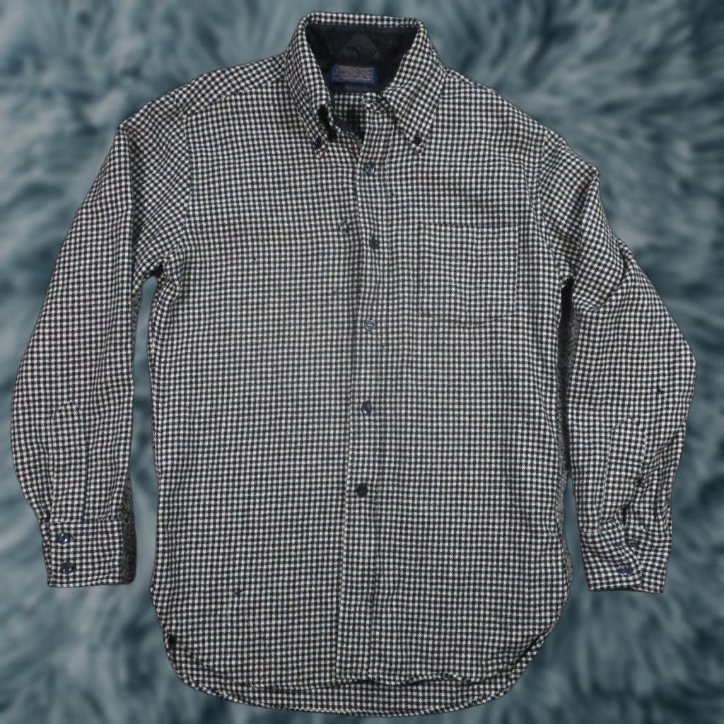 Pendleton VINTAGE Pendleton Shirt Mens M Black White Button-Down USA Distressed Virgin Wool Geometric Pattern Long Sleeve Collared Button-Up Regular Fit Size US M / EU 48-50 / 2 - 1 Thumbnail