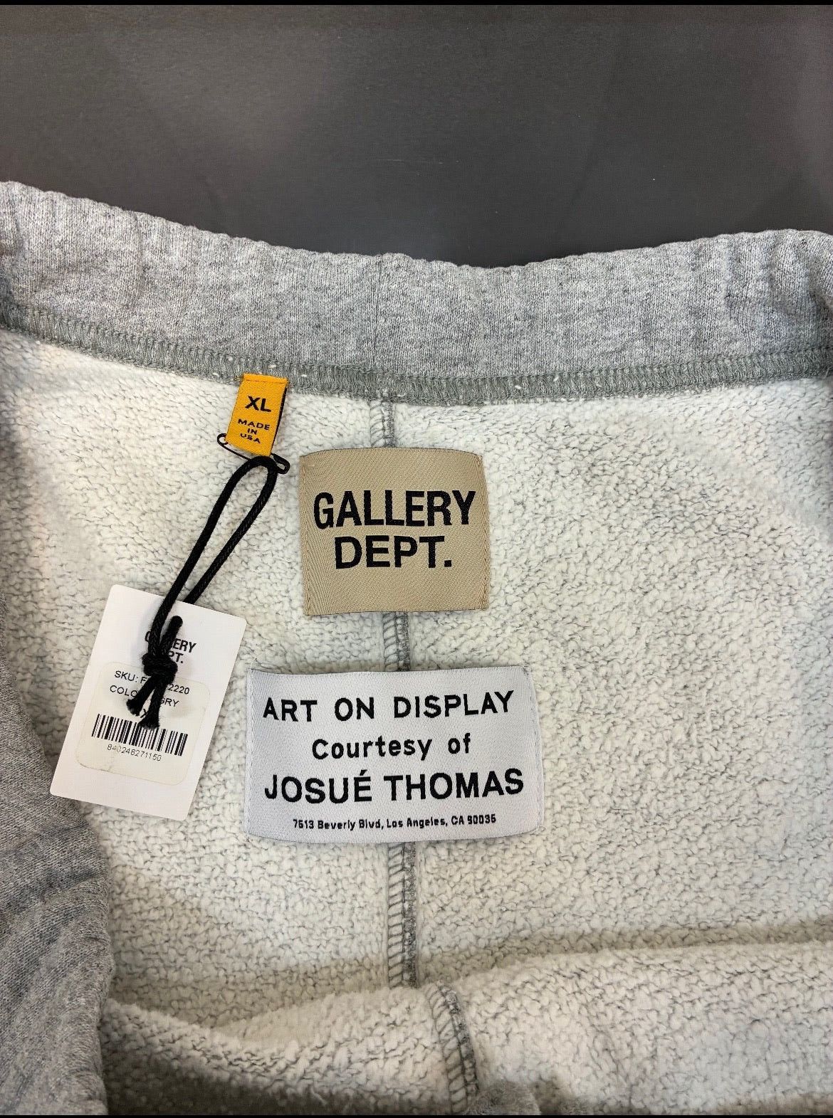 Gallery Dept. GALLERY DEPT GREY FRENCH LOGO SHORTS Size US 36 / EU 52 - 7 Thumbnail