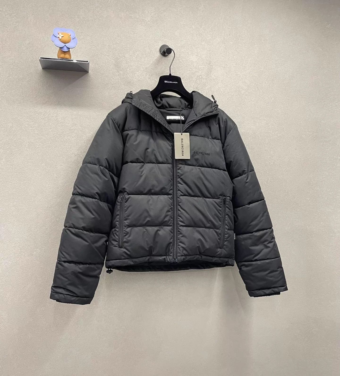 Balenciaga Balenciaga 38 black down jacket logo embroidered everyday Size XS / US 0-2 / IT 36-38 - 1 Thumbnail