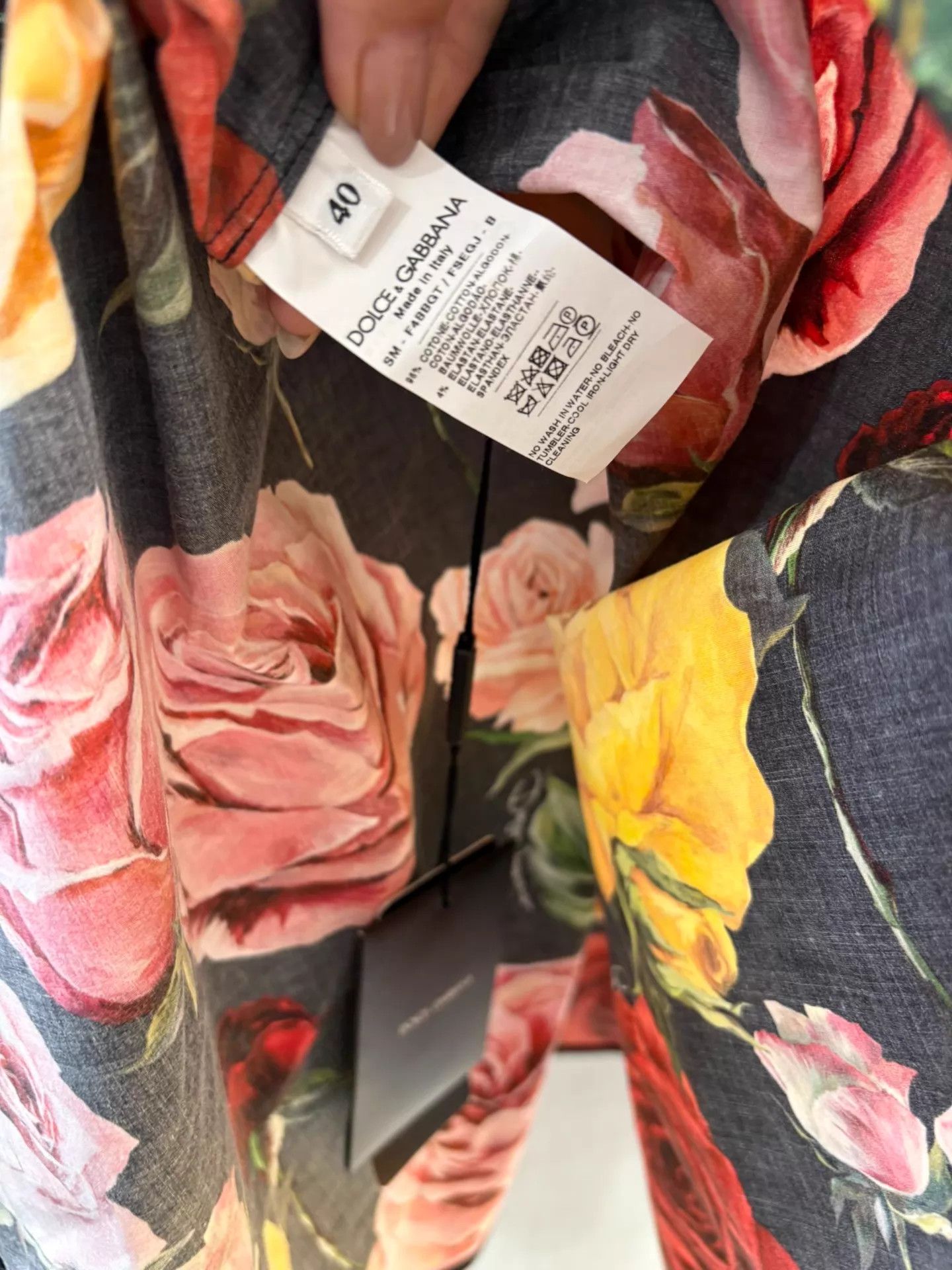Dolce & Gabbana DG All Over Floral Skirt NWT 40 Women's Size 27" / US 4 / IT 40 - 4 Thumbnail