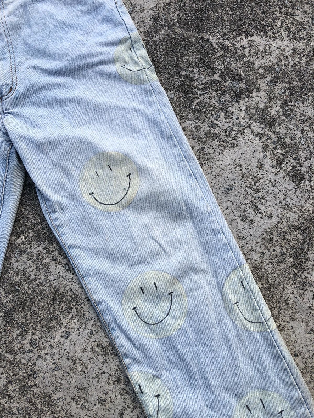 Vintage Custom Jeans Smiley Size US 33 - 2 Thumbnail