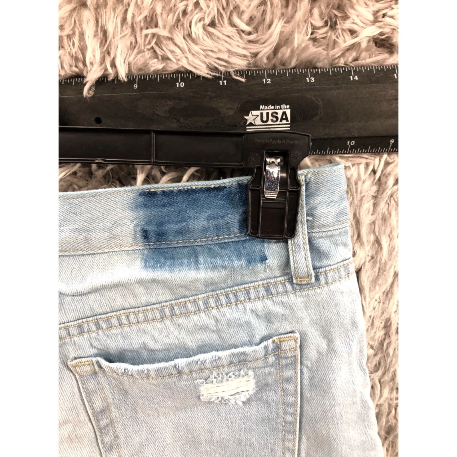 Vintage Aéropostale Cheeky Shorts Womens Size 4 Mid Rise Medium Wash Blue Denim Cotton 5-Pocket Logo Angel Pattern Solid Vintage: No Size 27" / US 4 / IT 40 - 5 Thumbnail