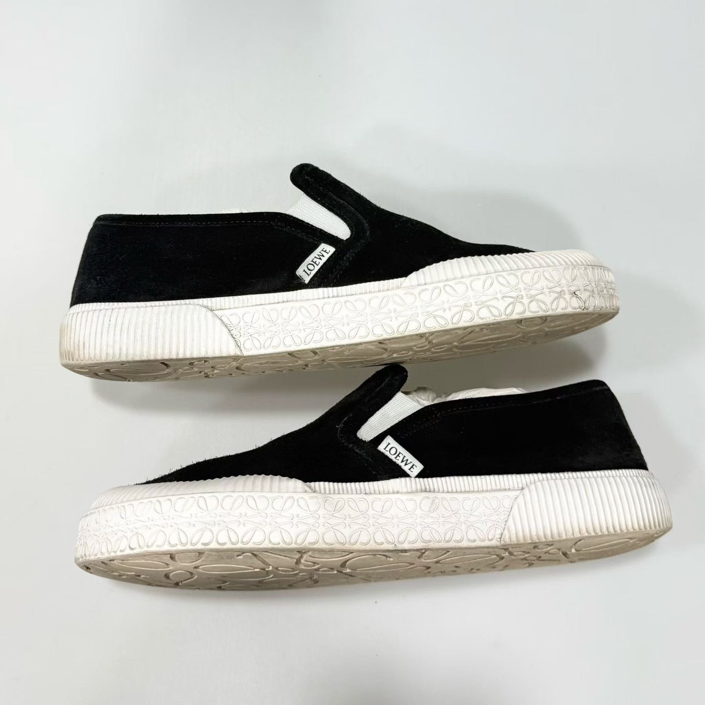 Loewe Loewe Slip-On Casual Shoes Size US 9 / EU 42 - 1 Thumbnail