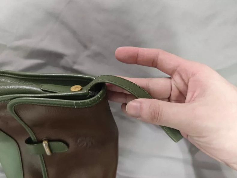Loewe loewe Pre-loved small square saddle bag 2503-Nextarrow Size ONE SIZE - 8 Thumbnail