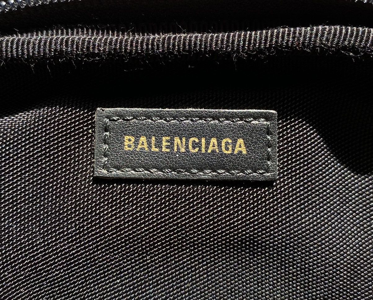 Balenciaga Balenciaga Explorer Crossbody Bag Size ONE SIZE - 11 Thumbnail