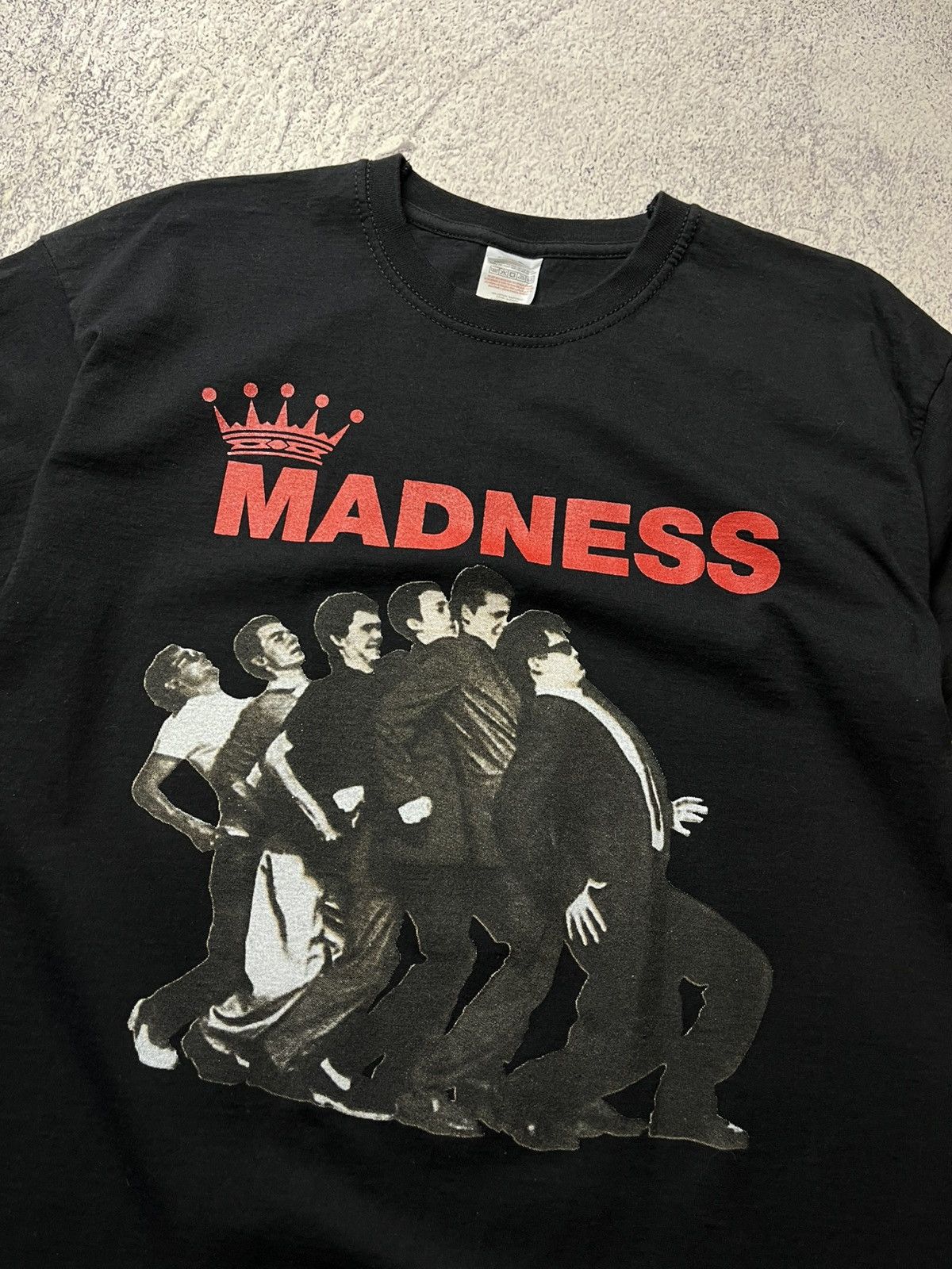 Band Tees Vintage Madness Tour T Shirts Rock Y2K Size US M / EU 48-50 / 2 - 6 Thumbnail