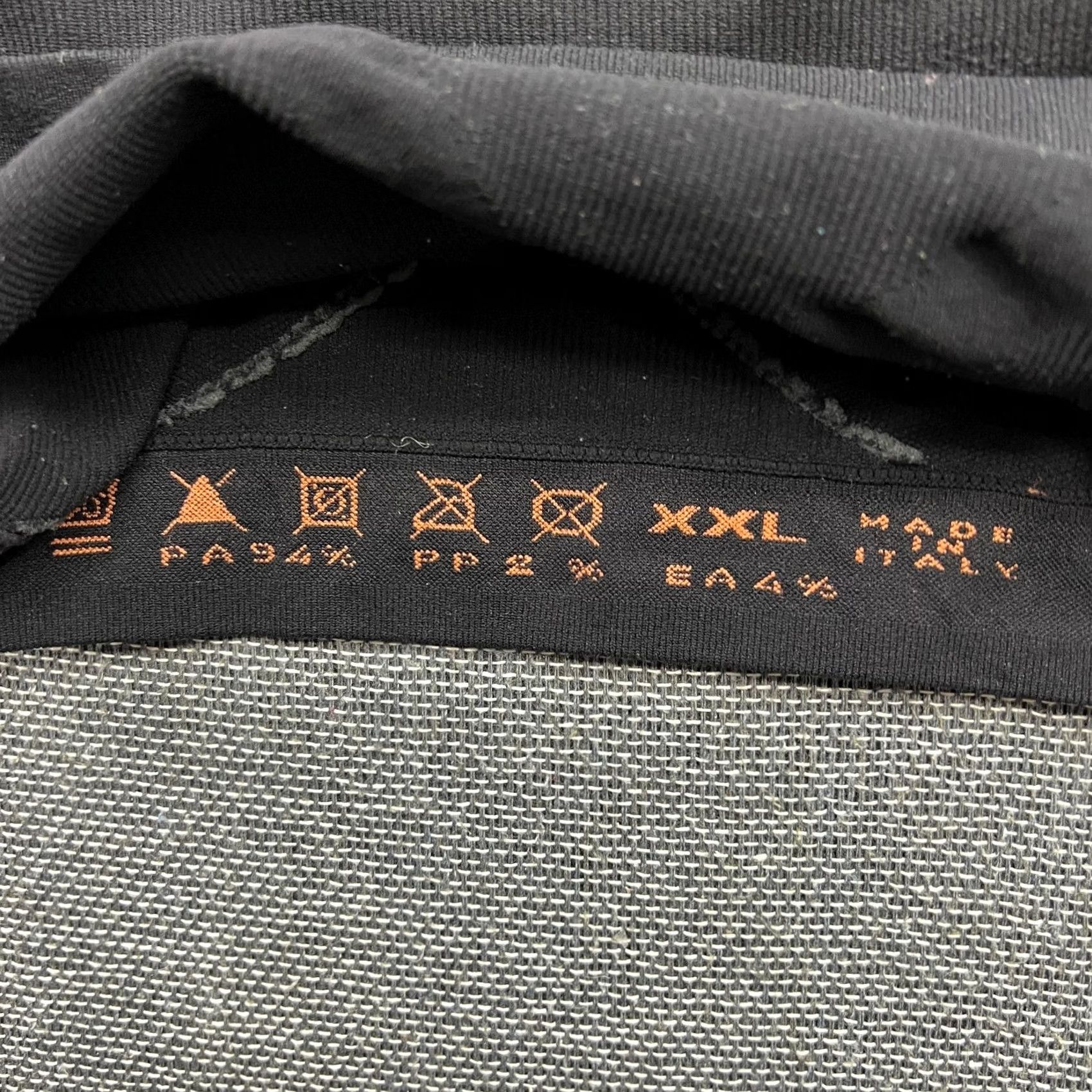 Vintage X-Bionic P.V 2.1 Mens Compression Shirt 2XL Black Long Sleeves T-Shirt, Athletic Regular, Pullover, Activewear, Men, 2XL, Black, Sports, Shirt, Mens Size US XXL / EU 58 / 5 - 6 Thumbnail
