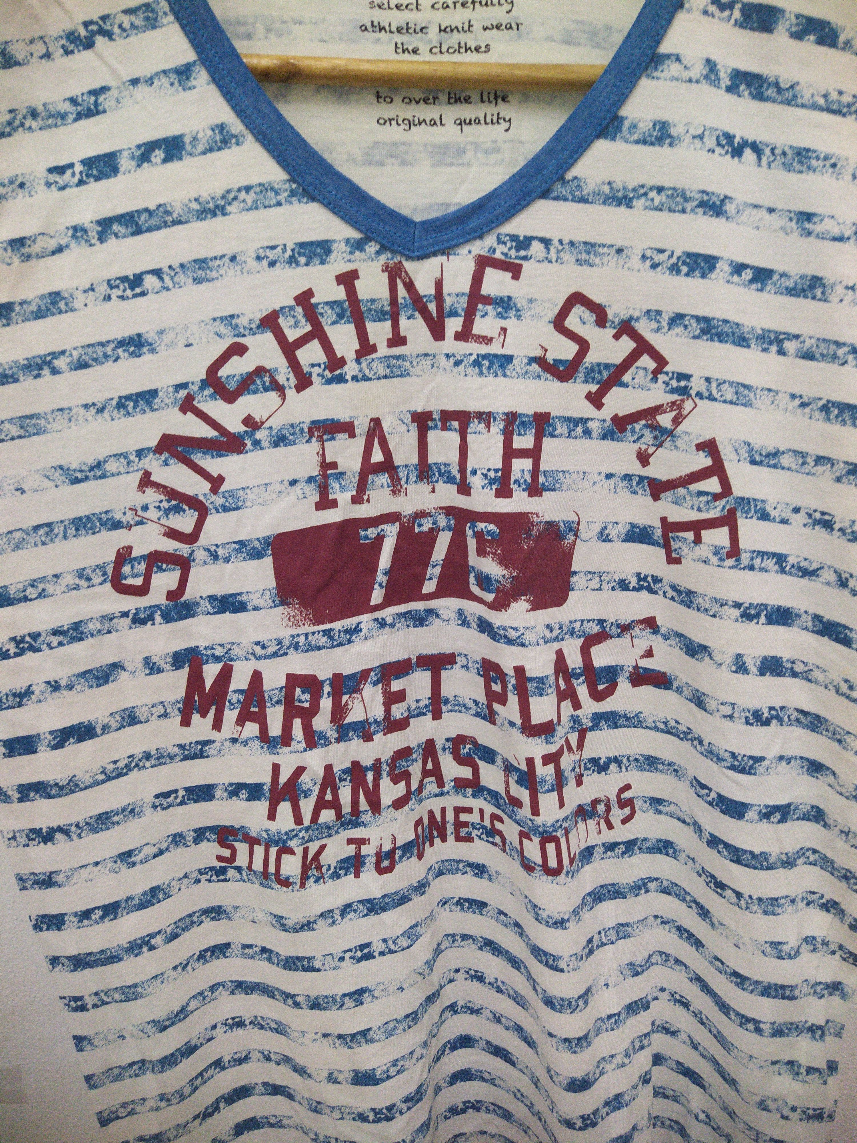 Vintage Sunshine State V Neck Tshirt Size US M / EU 48-50 / 2 - 4 Thumbnail