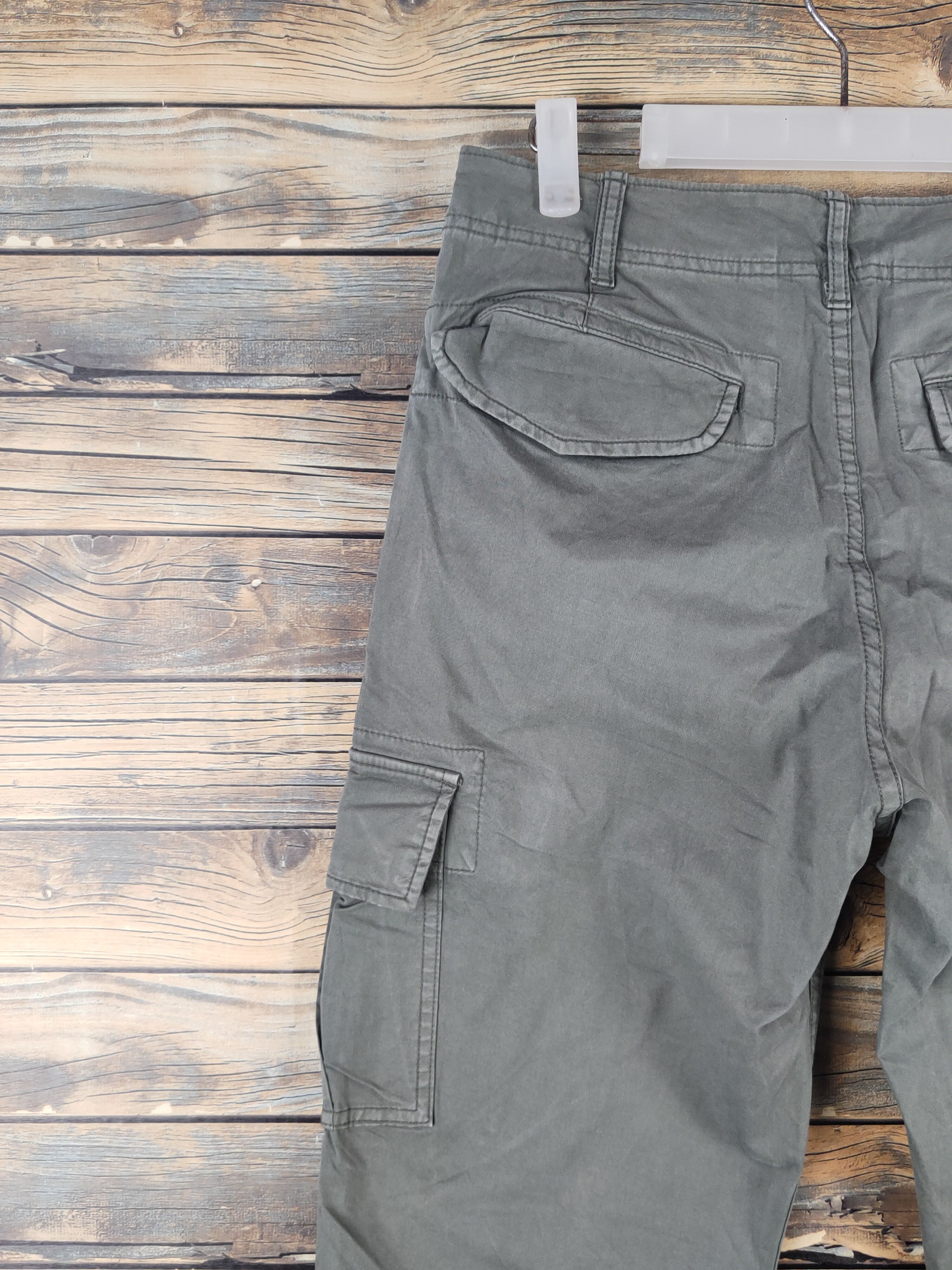 Japanese Brand DL Uniqlo Green Multipocket Tactical Cargo Pants #1502 Size US 29 - 8 Thumbnail