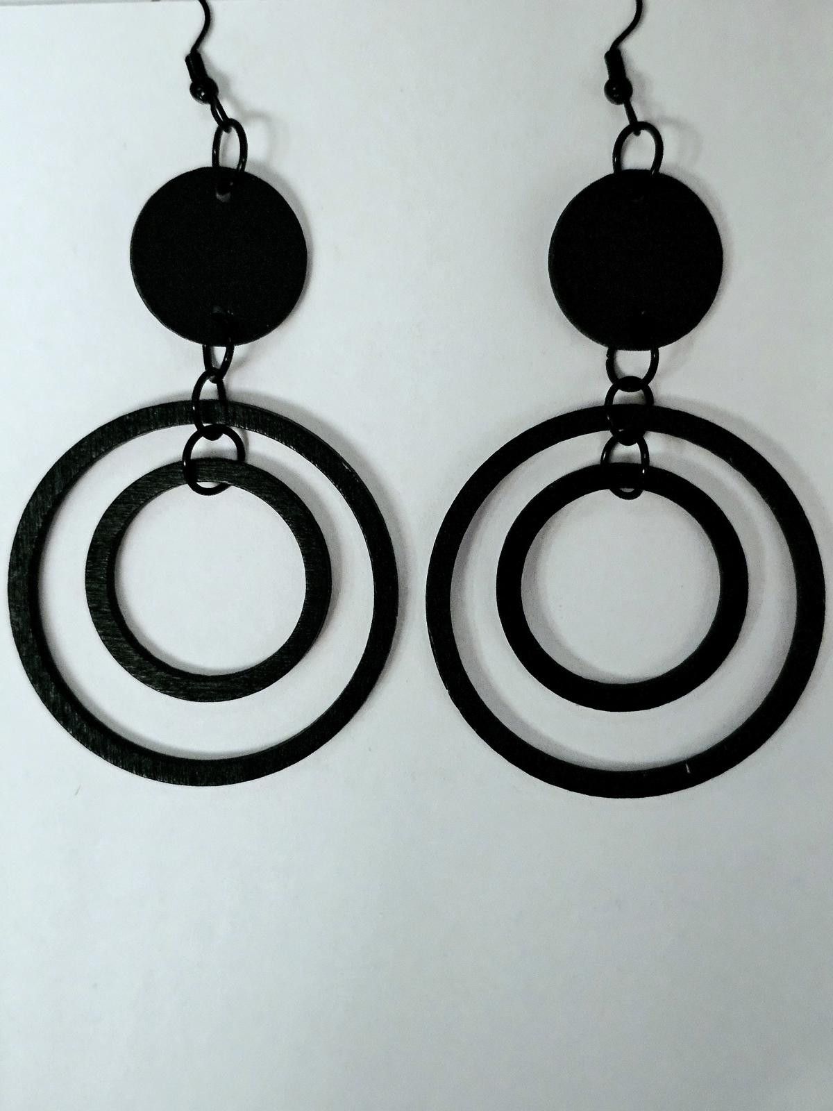The Unbranded Brand Black Circle Wood Dangle Earrings Size ONE SIZE - 1 Thumbnail