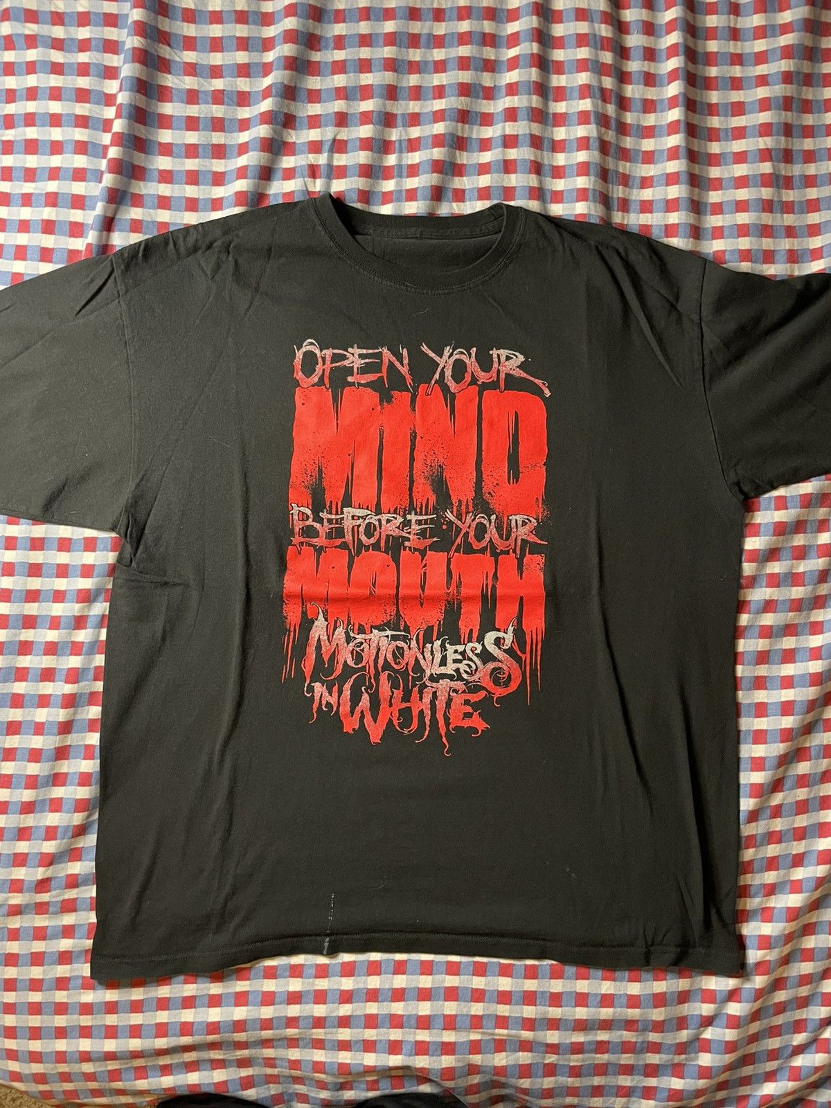 Vintage Vintage 2000s Motionless in White shirt Size US XL / EU 56 / 4 - 1 Thumbnail