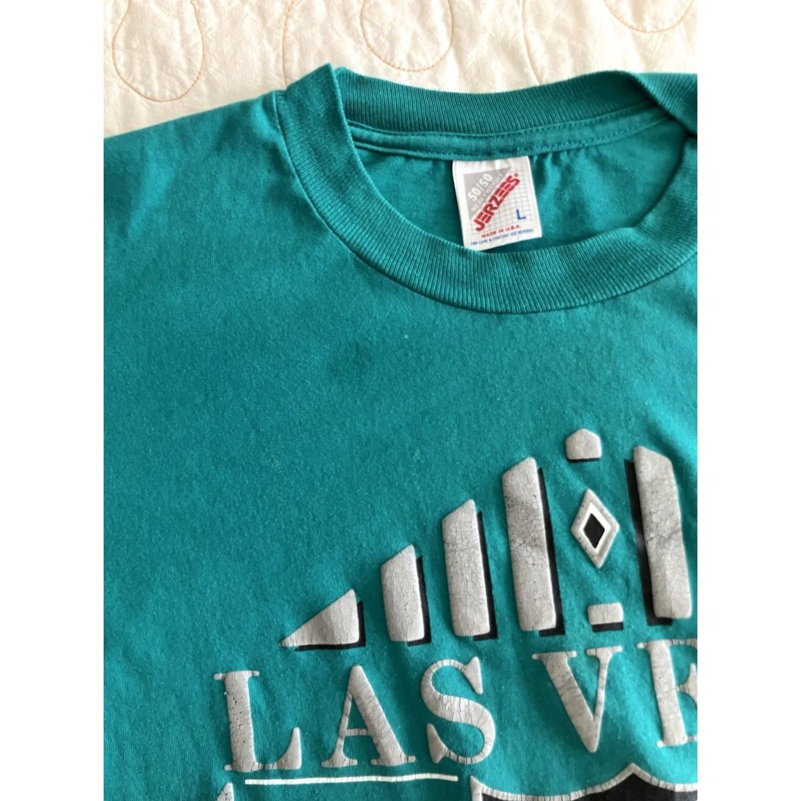 Jerzees VINTAGE Jerzees T-Shirt Teal Graphic Shirt Large L 90s Las Vegas NV Nevada Stained Mens Shirts Green Size US L / EU 52-54 / 3 - 4 Thumbnail