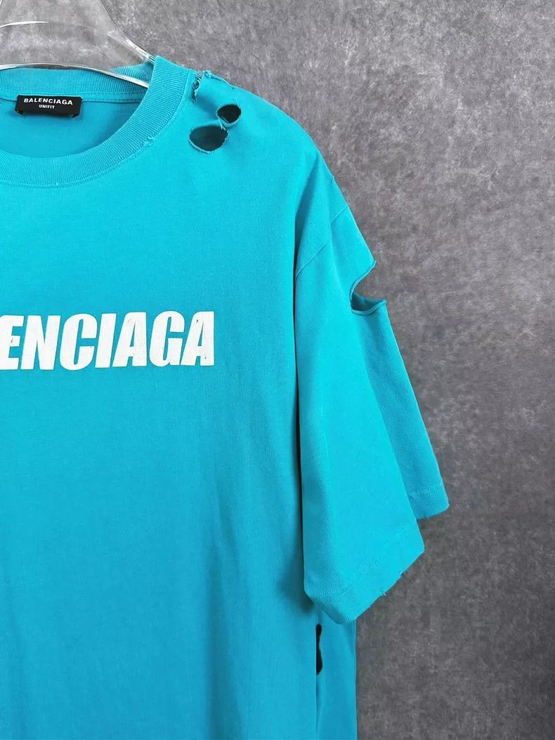 Balenciaga Balenciaga Balenciaga Distressed Round Neck Short Sleeve T Size US XXS / EU 40 - 5 Thumbnail