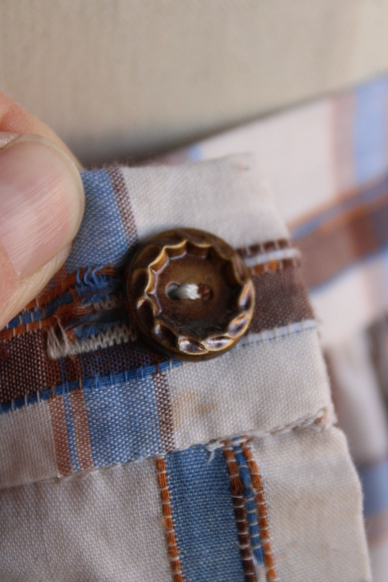 Vintage Vintage 1960s 1970s Skirt, Plaid Blue and Brown Check Tartan Size 30" / US 8 / IT 44 - 9 Thumbnail