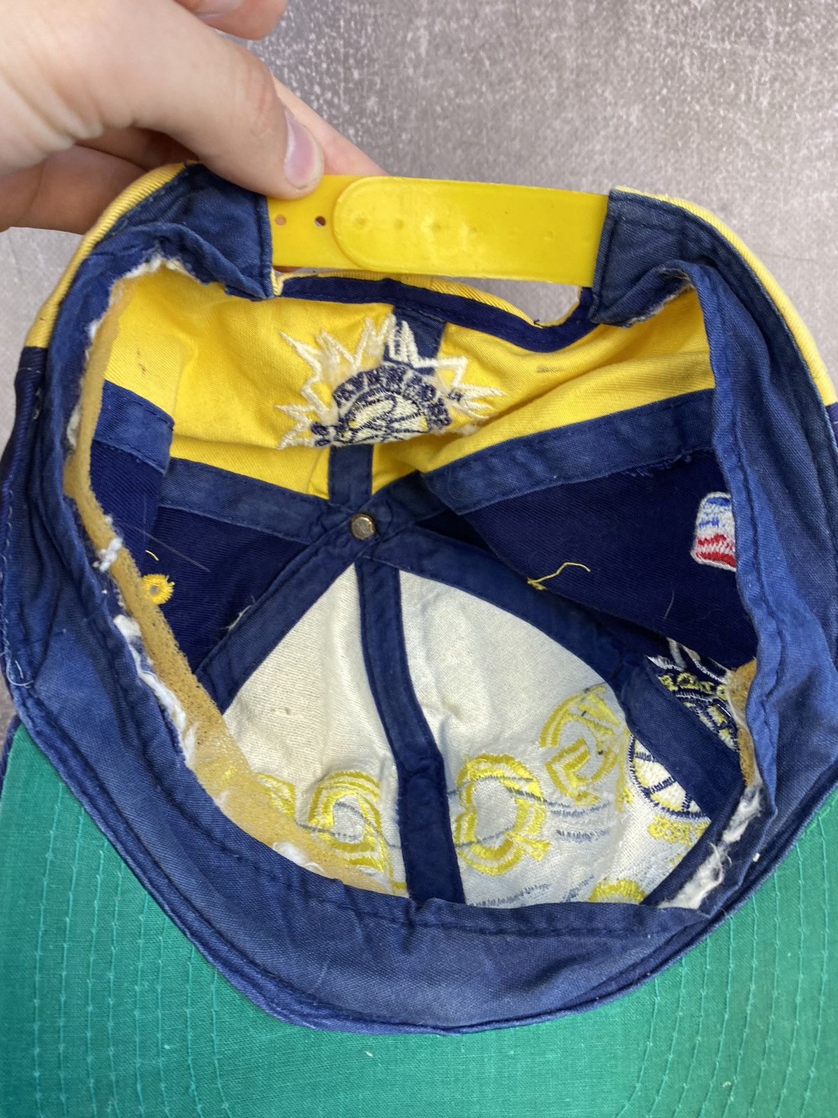 NBA × Vintage NOS 90s vintage NBA Golden State Warriors snapback cap DS Size ONE SIZE - 10 Thumbnail