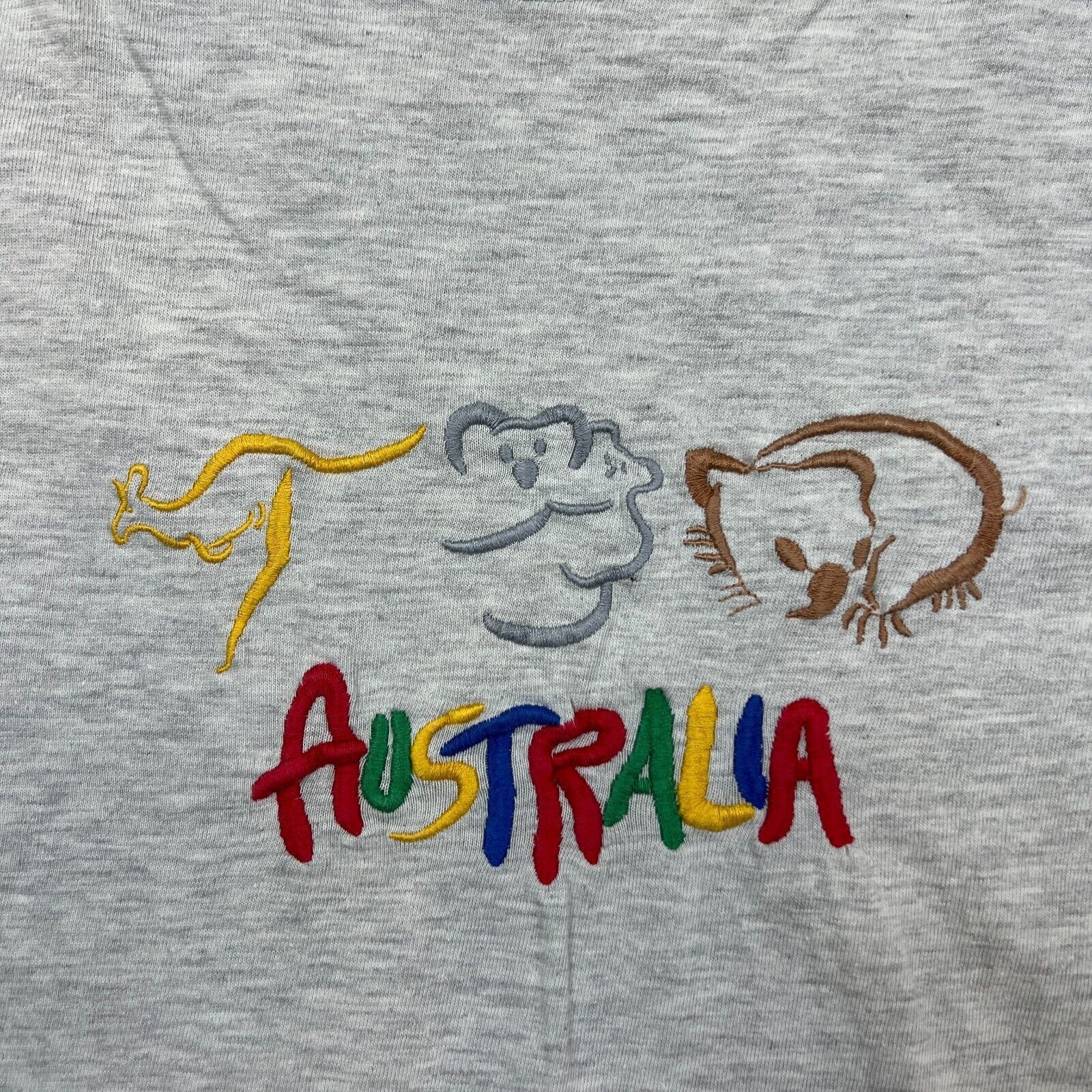 Vintage Vintage Australia T Shirt Embroidered Nature Animal 90s Tee Size US M / EU 48-50 / 2 - 3 Thumbnail