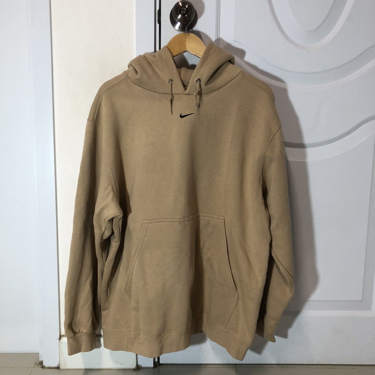 Nike VINTAGE NIKE HOODIE CENTER SWOOSH 90S Size US XL / EU 56 / 4 - 1 Thumbnail