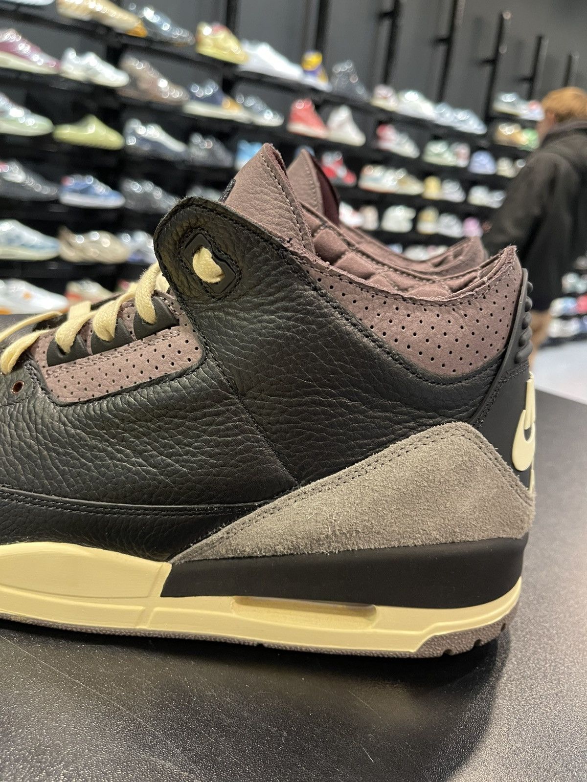 Jordan Brand Size 13 - Jordan 3 A Ma Maniere While You Where Sleeping Size US 13 / EU 46 - 5 Thumbnail