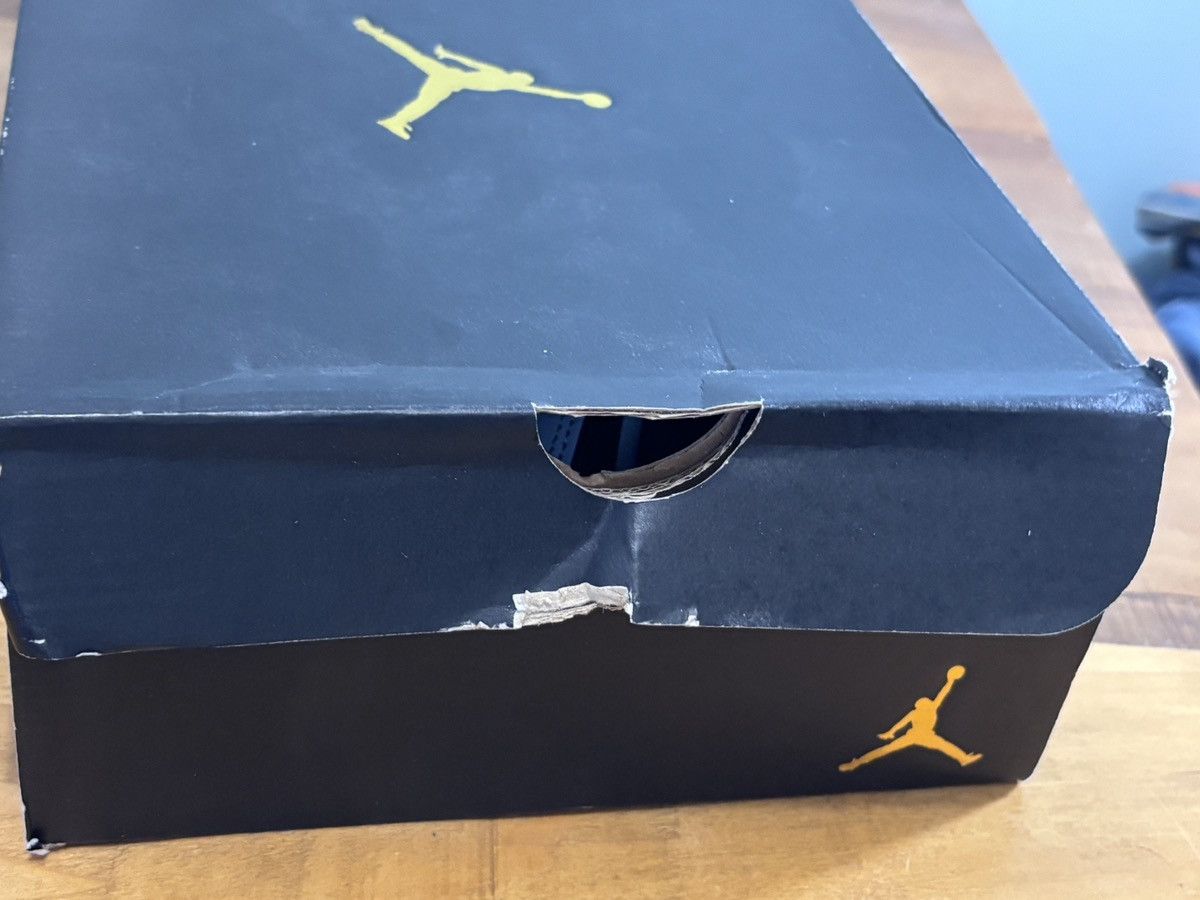 Jordan Brand Air Jordan 1 Mid Size US 6.5 / IT 36.5 - 11 Thumbnail