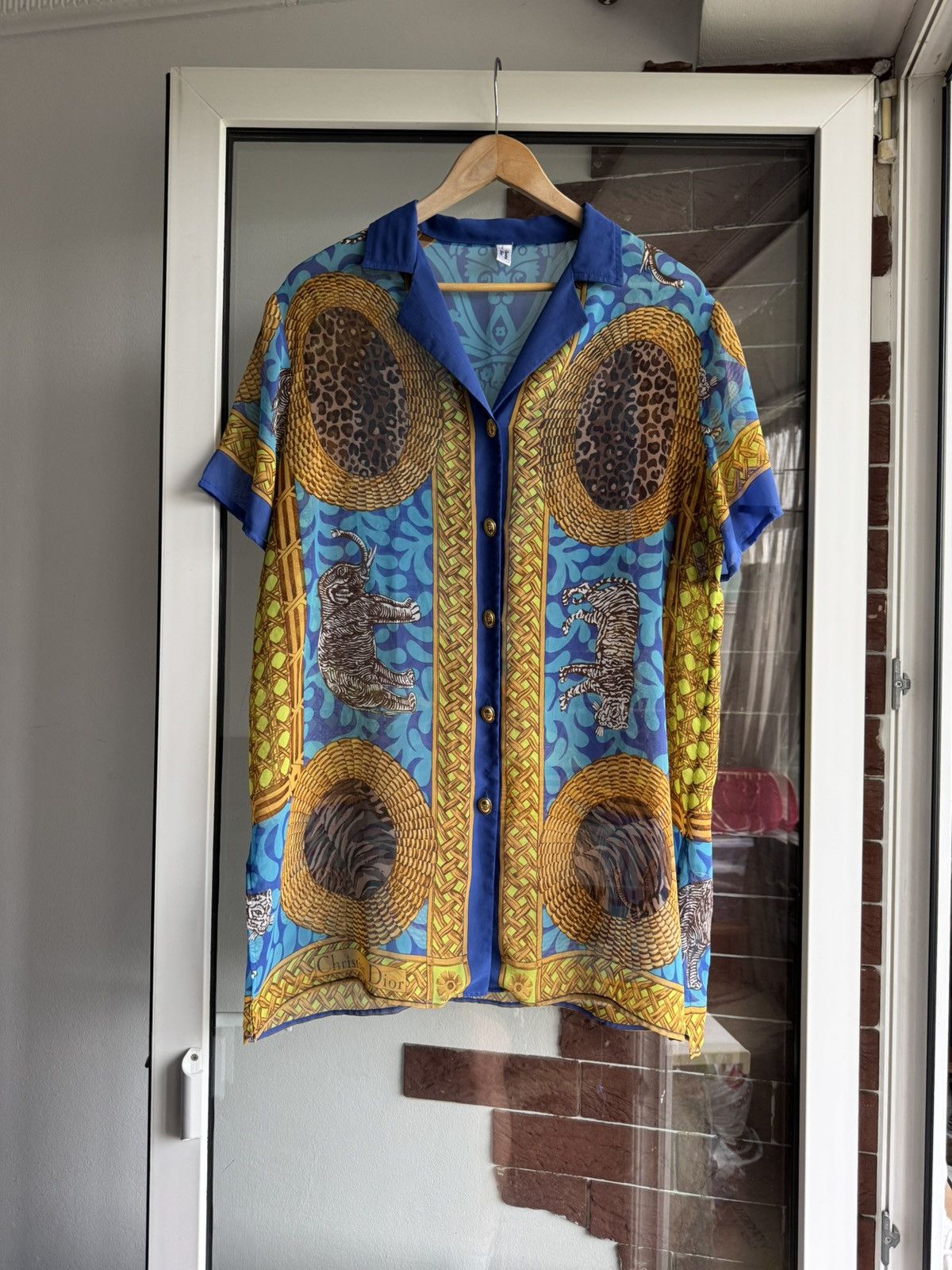 Christian Dior Monsieur 🔥Rare🔥 Vintage Christian Dior 90’s jungle print silk shirt Size US M / EU 48-50 / 2 - 5 Thumbnail