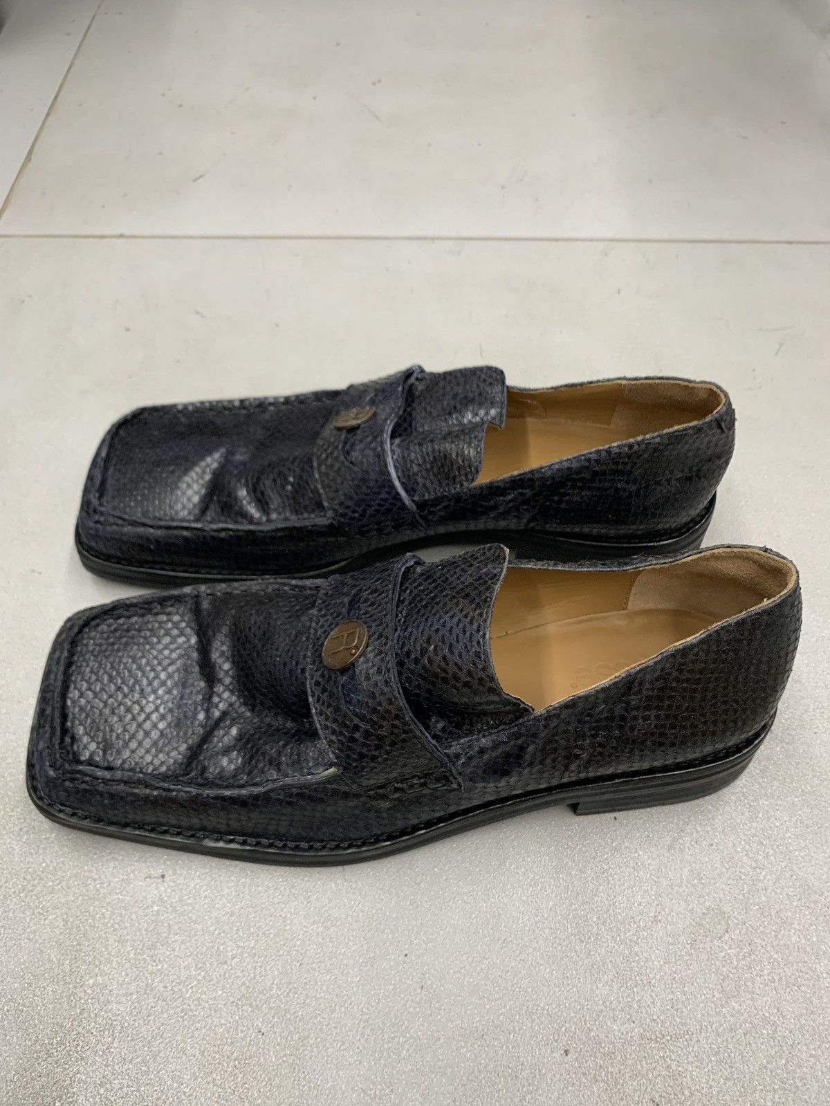 Martine Rose Martine Rose Navy Snake Roxy Loafers Size US 9 / EU 42 - 3 Thumbnail