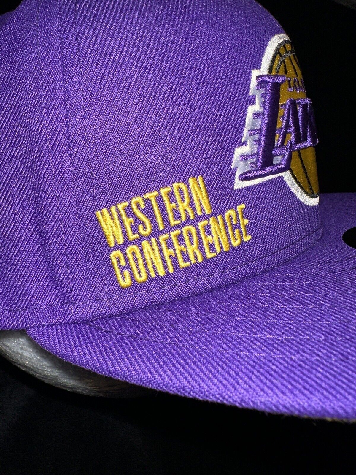 New Era NWT (7 5/8) New Era 59Fifty LA Lakers Identity Fitted Cap Size ONE SIZE - 4 Thumbnail