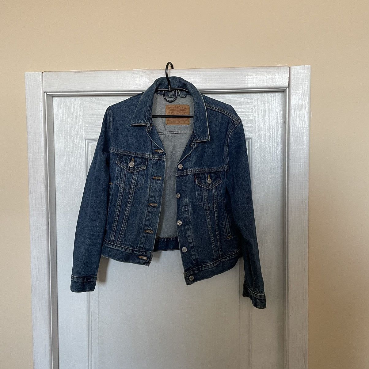 Levi's × Vintage distressed Oversized DENIM jacket Levis blue bomber jeans Size S / US 4 / IT 40 - 1 Thumbnail