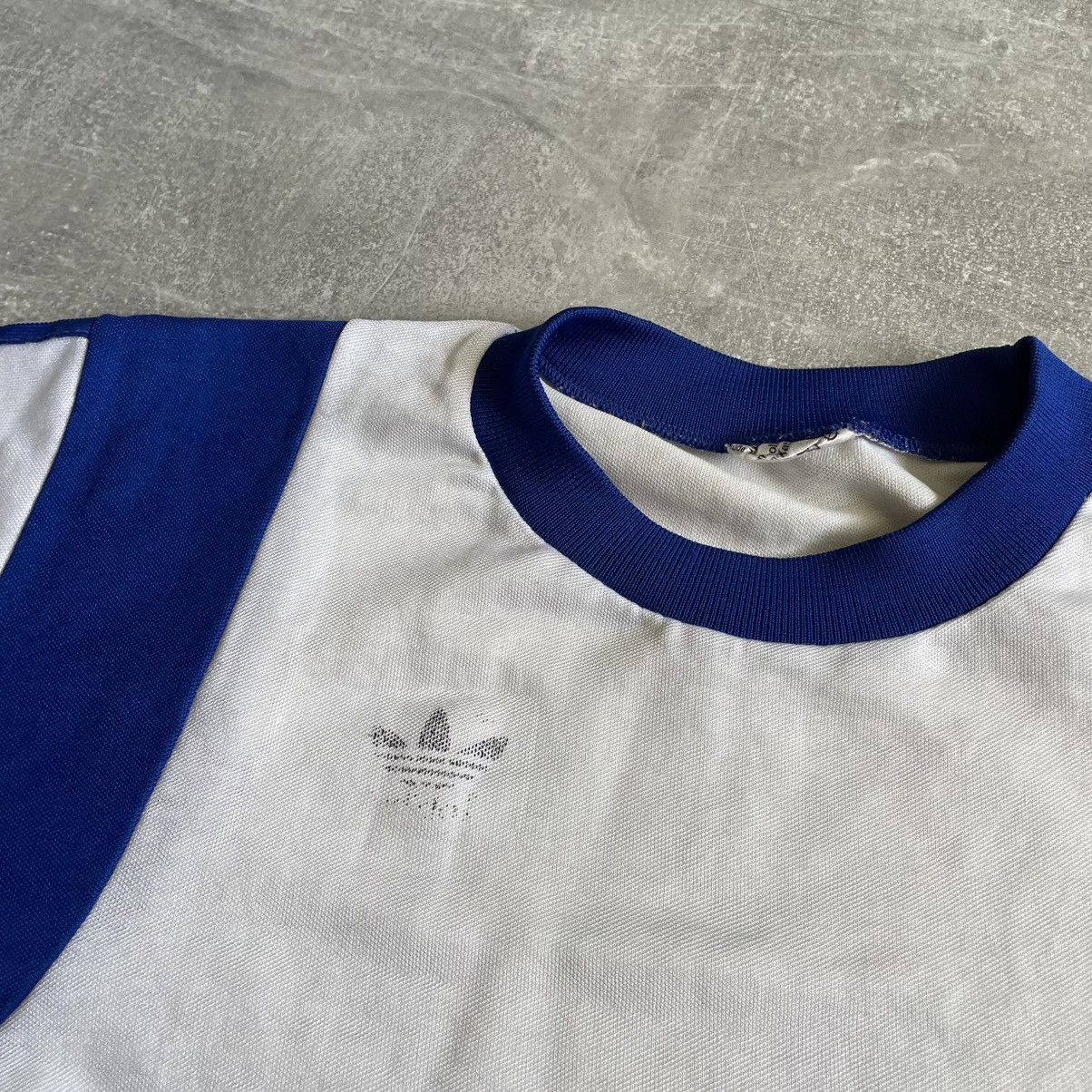 Adidas ADIDAS WEST GERMANY 70s FOOTBALL tee 80s 90s yu SHIRT JERSEY Size US L / EU 52-54 / 3 - 2 Thumbnail
