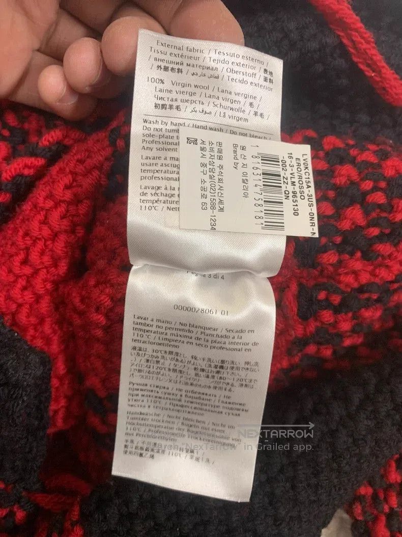 Other Valentino Black and red plaid sweater Size M / US 6-8 / IT 42-44 - 1 Thumbnail