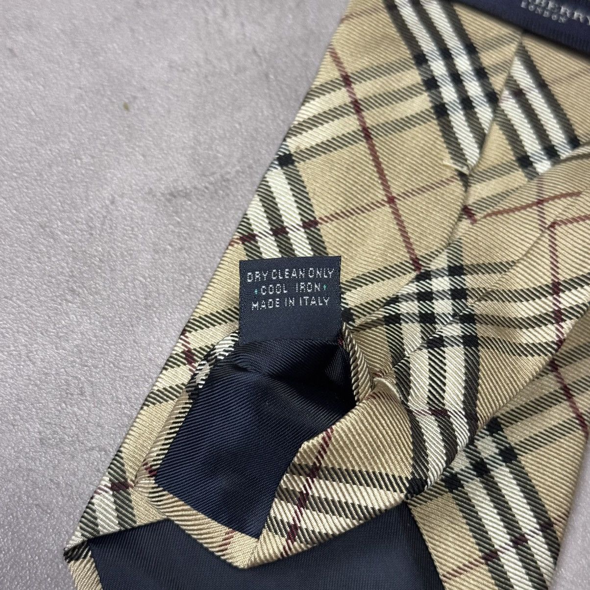 Burberry Burberry London Men's Classic Pattern Neck Tie Silk Size ONE SIZE - 7 Thumbnail