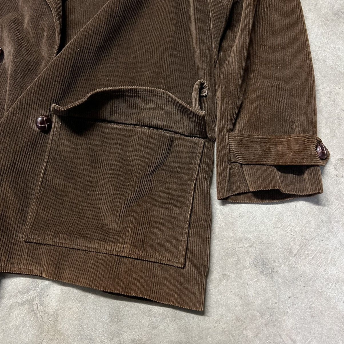 Disney × Mickey Mouse × Vintage Vintage Disneyland 🇺🇸 Cast-Member Employee Corduroy Jacket Size US XL / EU 56 / 4 - 8 Thumbnail