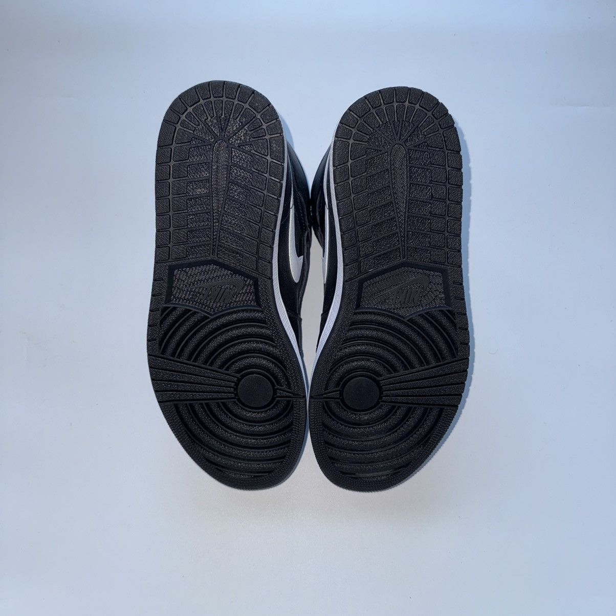Jordan 1 Retro High Yin Yang Black