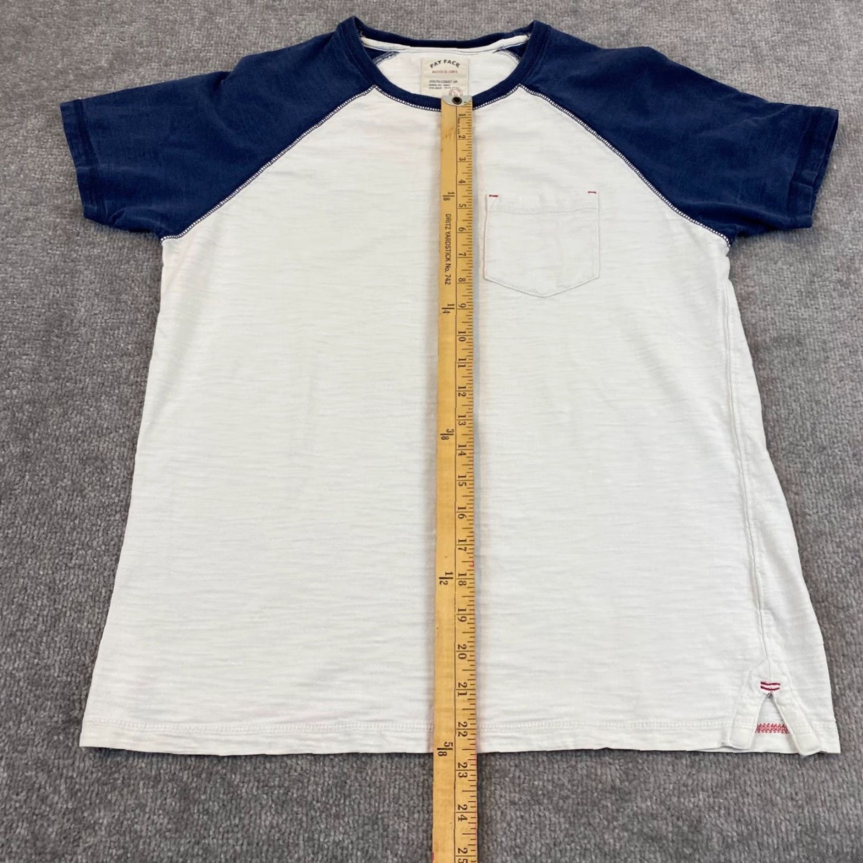 FatFace Fat Face Shirt Men Small White Blue Pocket Tee Crewneck British Top Short Sleeve Size US S / EU 44-46 / 1 - 4 Thumbnail