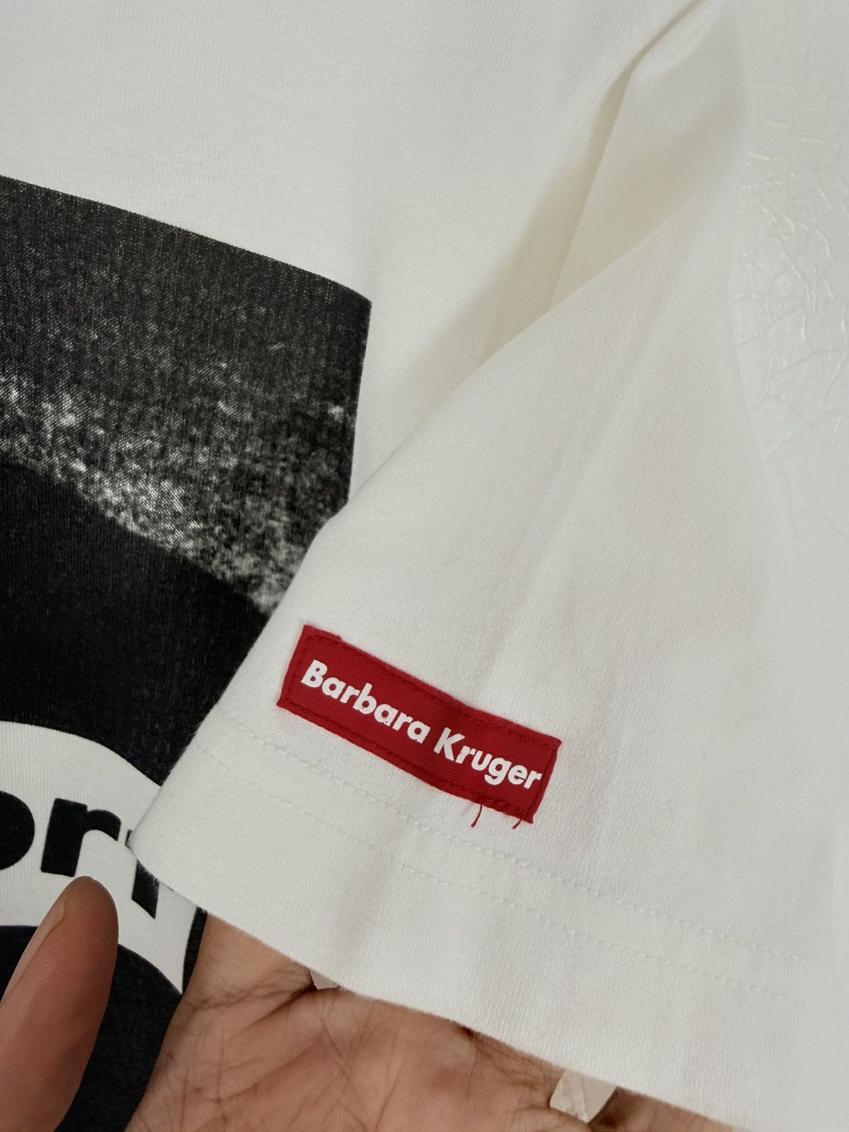 Barbara Kruger Barbara Kruger Your Comfort is My Silence shirt Size US S / EU 44-46 / 1 - 5 Thumbnail