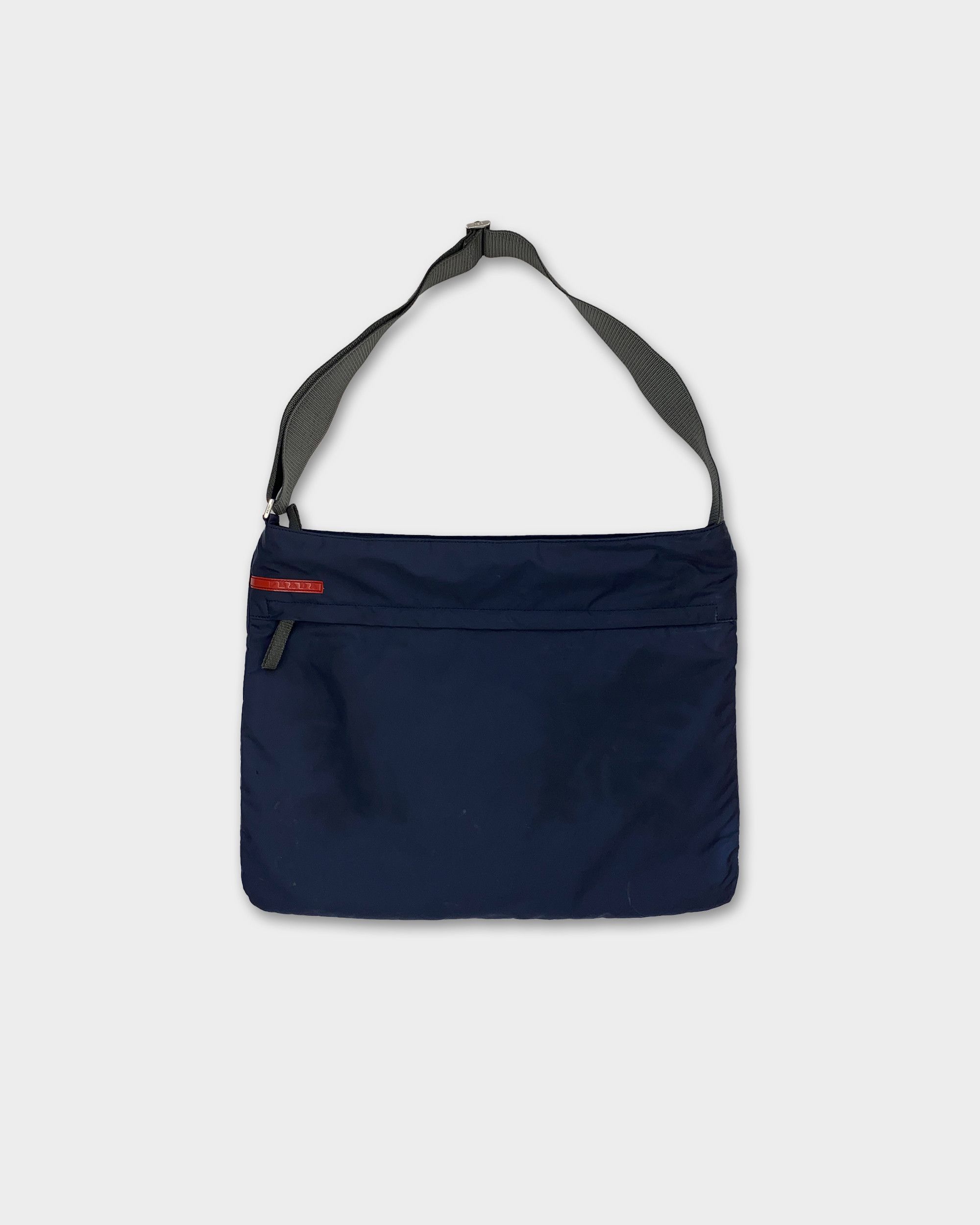 Prada 2000s Nylon Shoulder Bag Size ONE SIZE - 2 Thumbnail