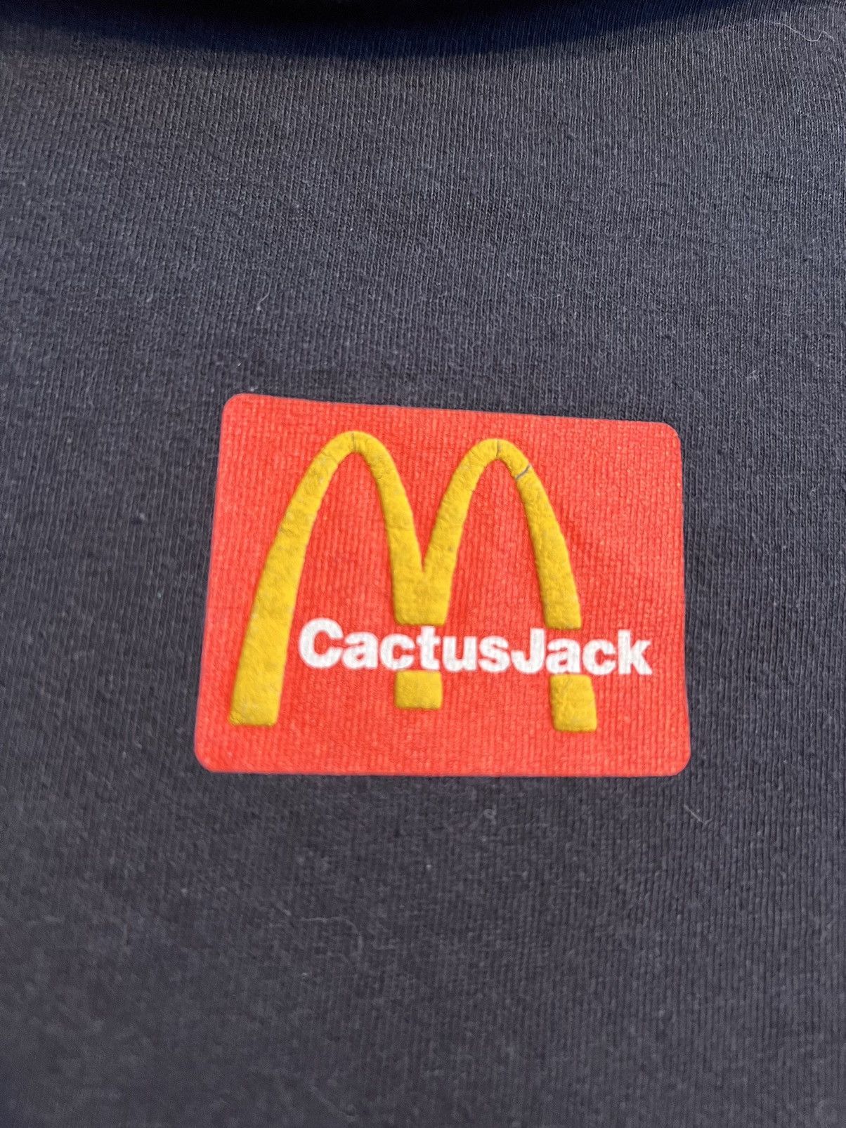 Travis Scott Travis Scott x Mcdonalds Action Figure Space L/S Shirt Size US M / EU 48-50 / 2 - 6 Thumbnail
