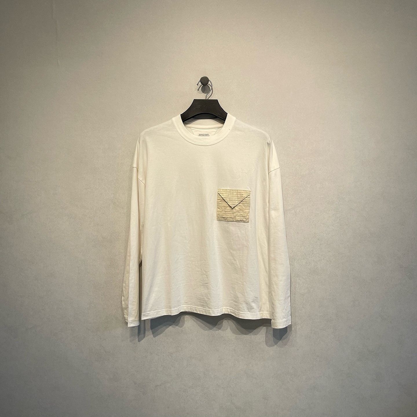 Bottega Veneta Bottega Veneta Envelope Pocket Long Sleeve T-Shirt Size S Size US S / EU 44-46 / 1 - 1 Thumbnail