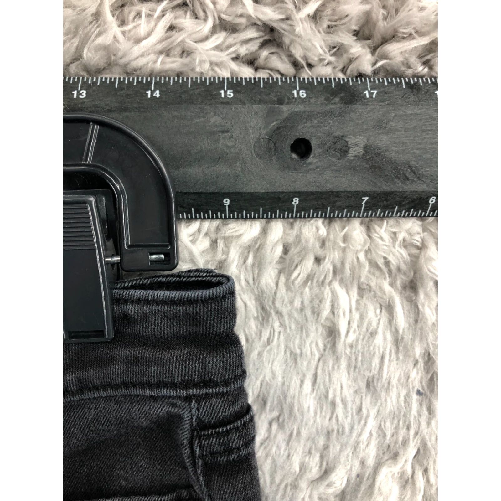 Vintage a.n.a Skinny Jeans Womens Size 6 Dark Black Denim 5-Pocket Regular Rise Mid Waist Jeans Size 28" / US 6 / IT 42 - 2 Thumbnail