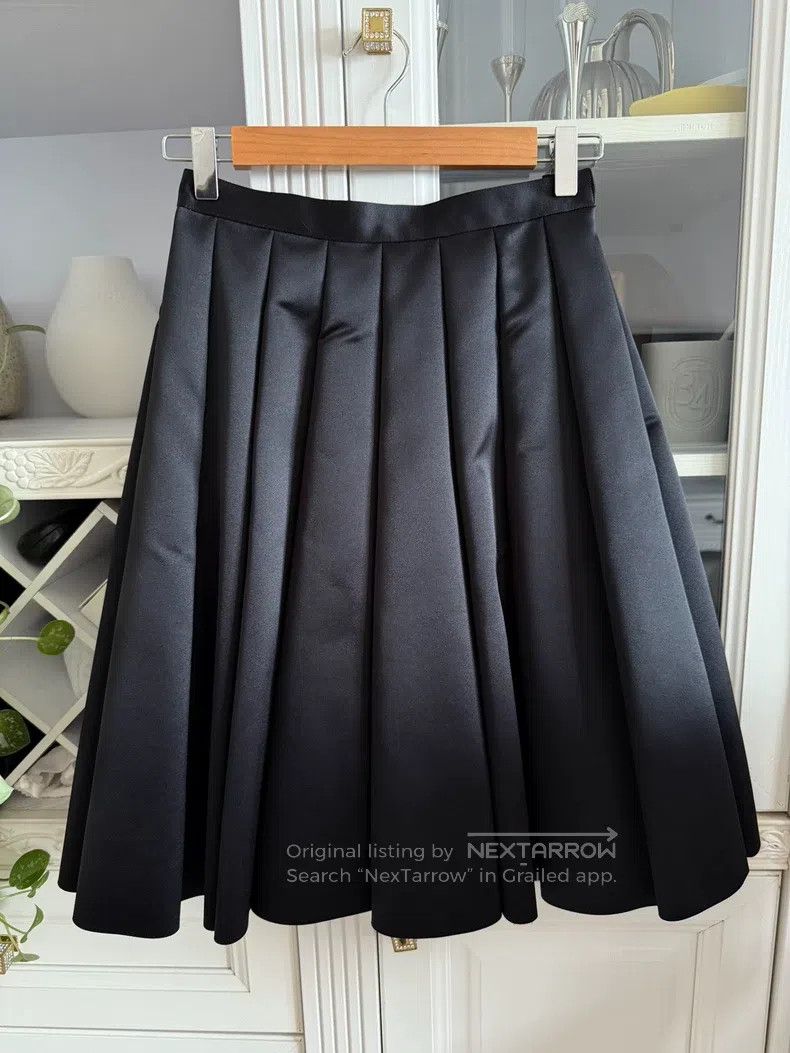 Junya Watanabe Junya Watanabe size XS Black Pleated Full Skirt Size 22" - 1 Thumbnail